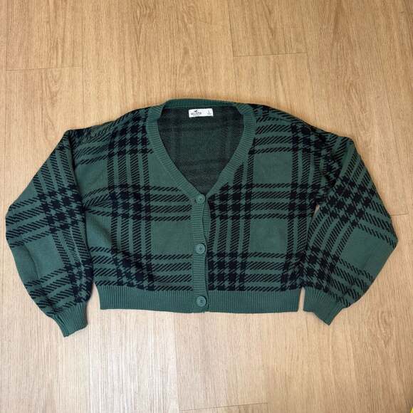 Hollister Sweaters - Hollister Green Plaid Button-Front Cardigan Sweater Size L